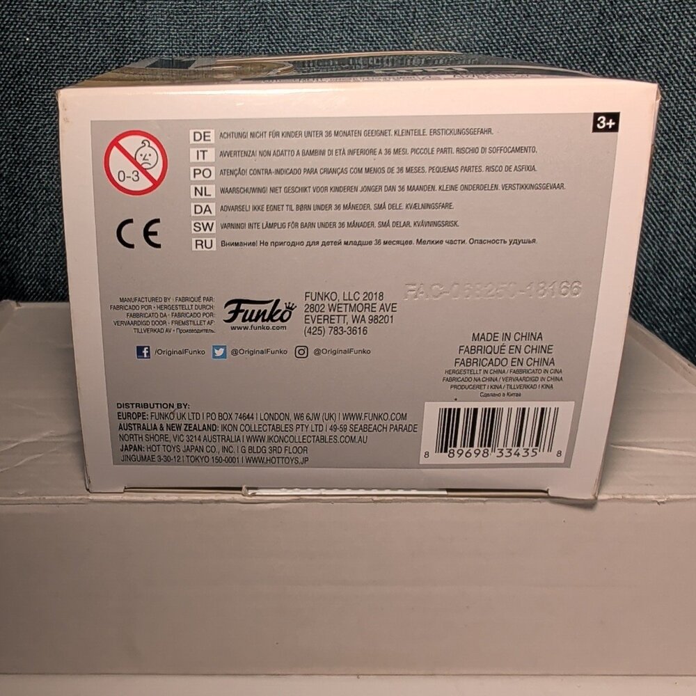 Funko Pop Marvel Studios The First Ten Years Loki 376 Gold In Box with Protector - Picture 12 of 16